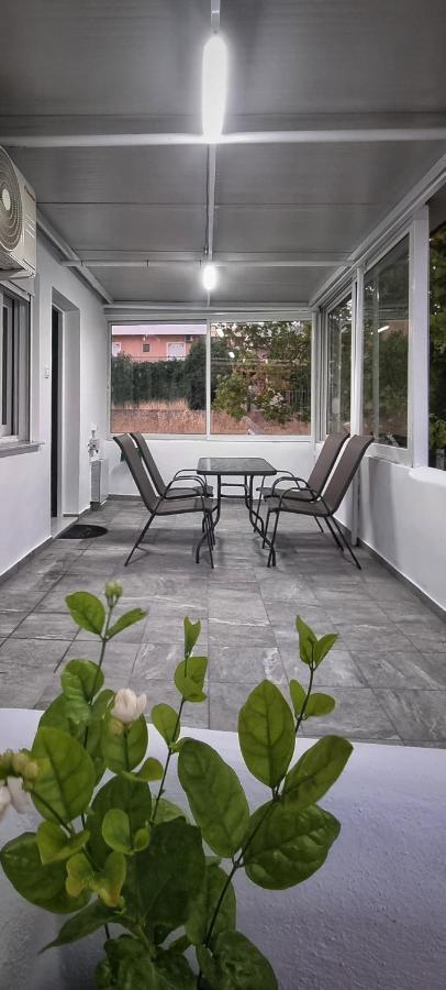 Mimarxos Luxury Apartments คัลกิดา ภายนอก รูปภาพ